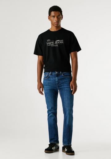 Узкие джинсы