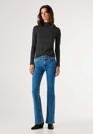 Клешеные джинсы