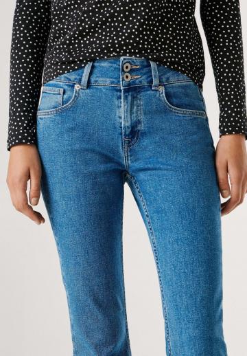 Клешеные джинсы