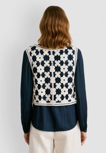 Джинсовая жилетка