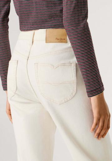 Клешеные джинсы