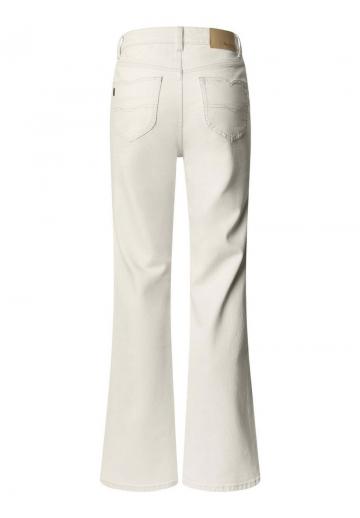 Клешеные джинсы