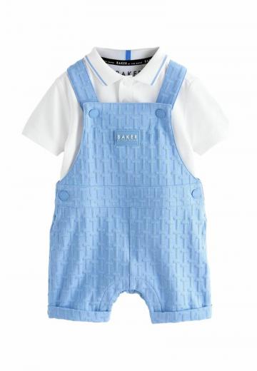 Набор одежды