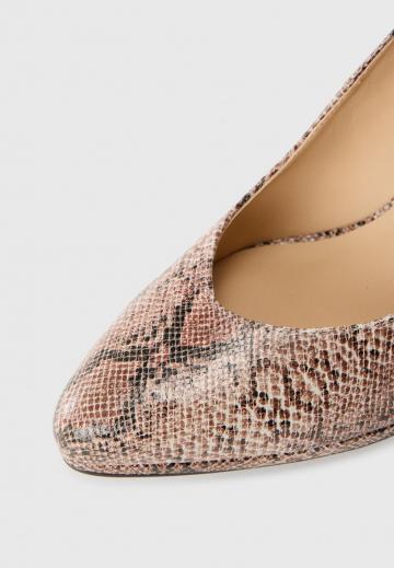 Туфли на высоком каблуке