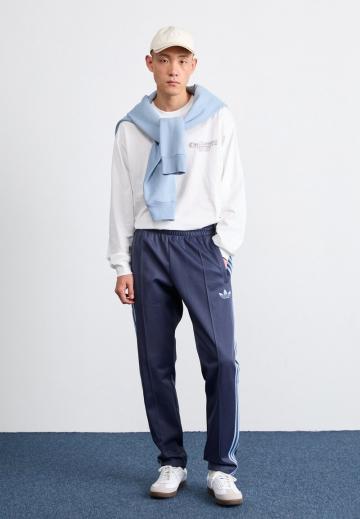 Спортивные штаны