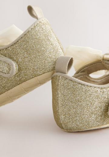 Детская обувь