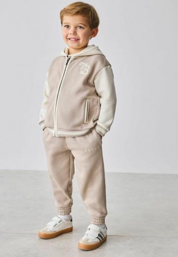 Набор одежды