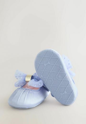 Детская обувь