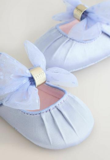 Детская обувь