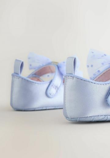 Детская обувь