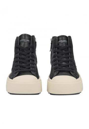 Зимние ботинки