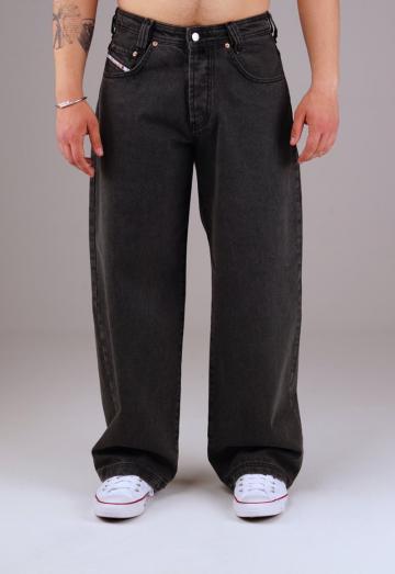 Свободные джинсы