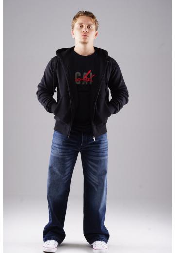 Прямые джинсы