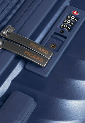 Набор чемоданов