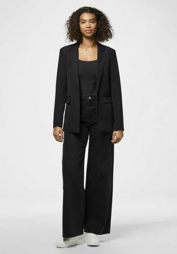 Короткое пальто