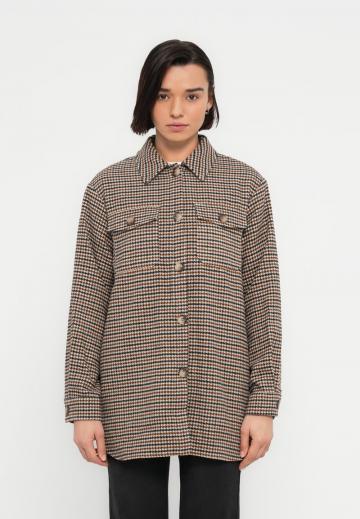 Короткое пальто