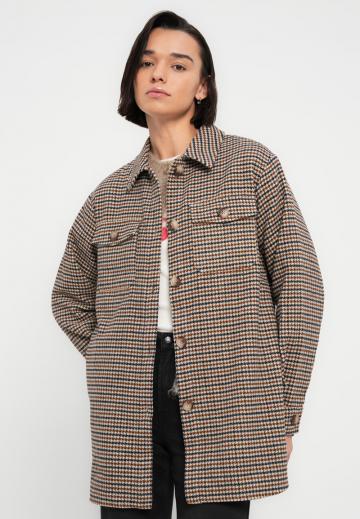 Короткое пальто