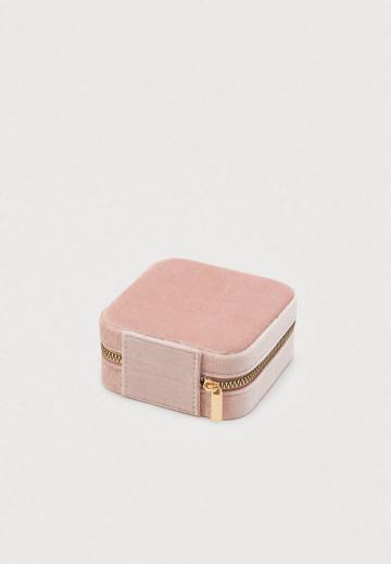 Косметичка