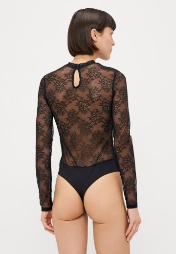 Кружевное боди