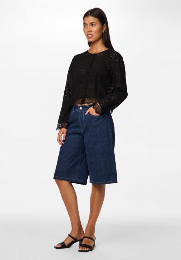 Вязаная кофта