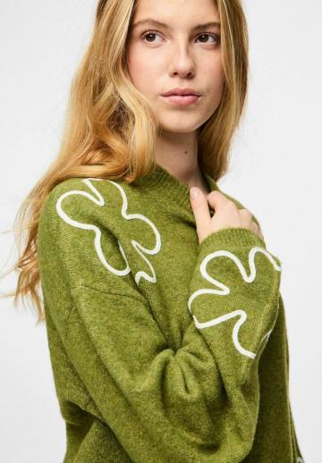 Длинный пуловер