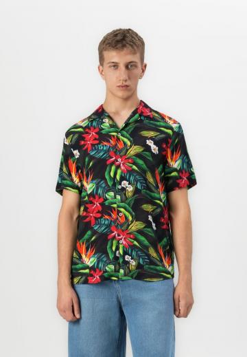 Рубашка с коротким рукавом