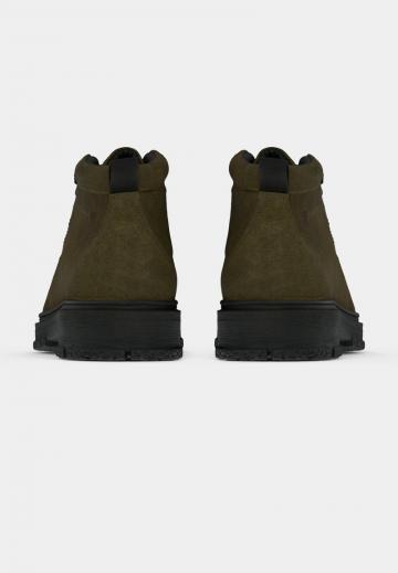 Ботинки на шнуровке