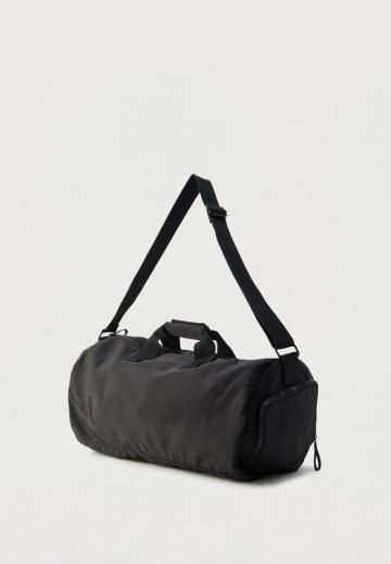 Спортивная сумка