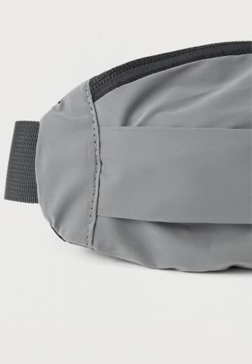 Сумка на пояс