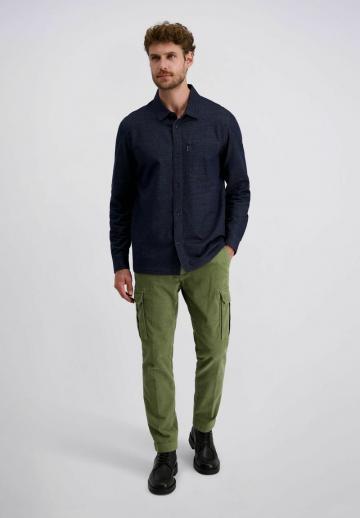 Брюки с накладными карманами