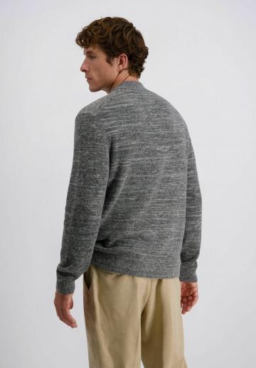 Пуловер