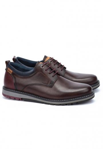 Ботинки на шнуровке