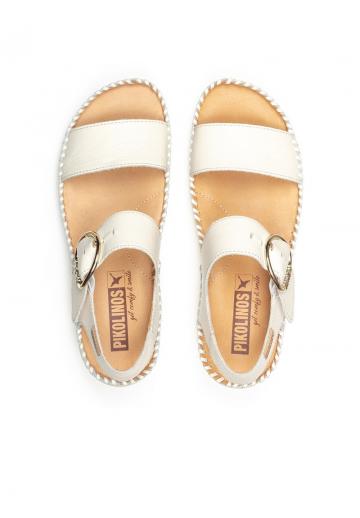 Босоножки на танкетке