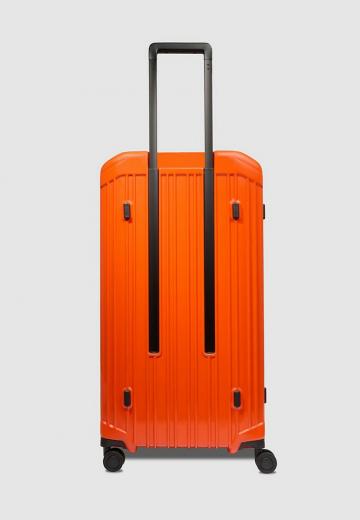 Чемодан на колесах