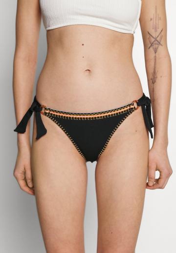 Низ от бикини