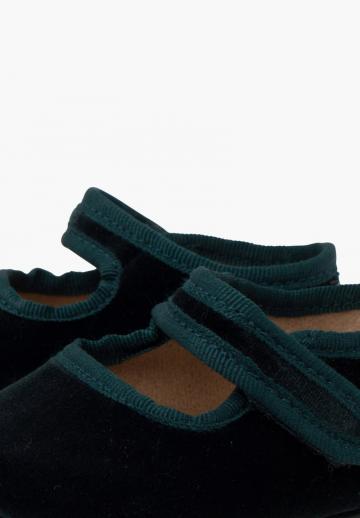 Детская обувь