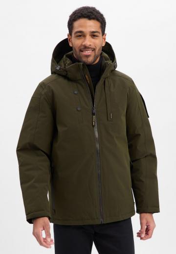 Зимняя куртка