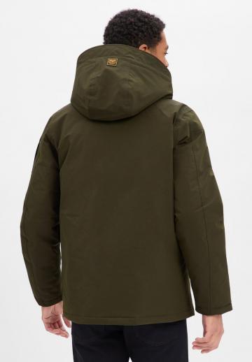 Зимняя куртка