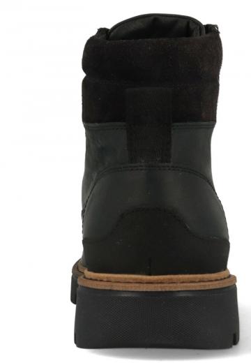 Ботинки на шнуровке