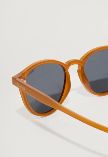 Солнечные очки