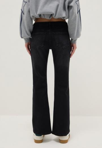 Клешеные брюки