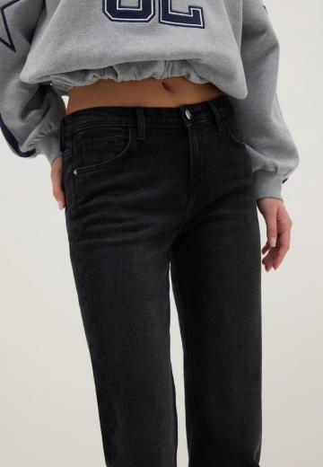 Клешеные брюки