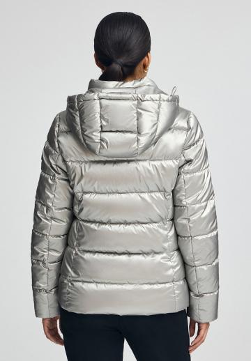 Зимняя куртка