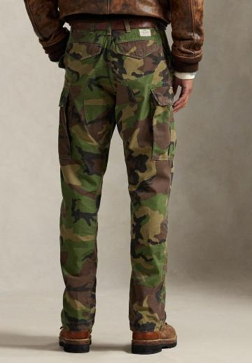 Брюки с накладными карманами