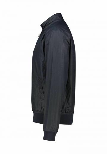 Куртка бомбер