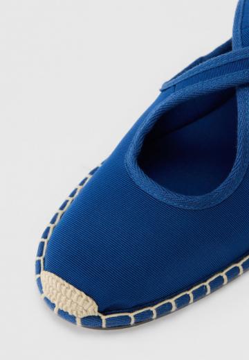 Спортивные балетки