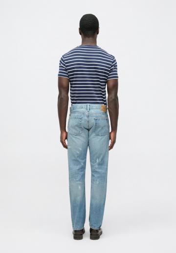 Узкие джинсы