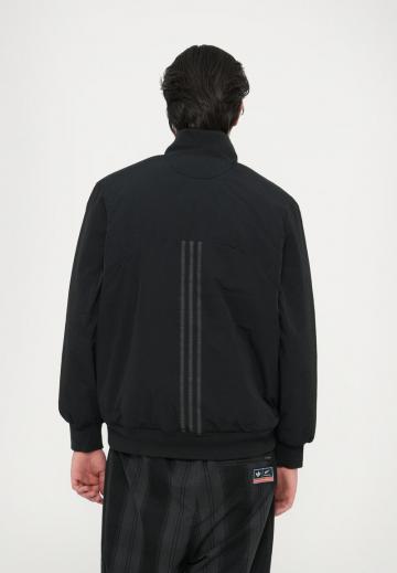 Куртка бомбер