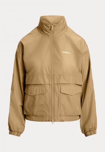 Куртка с накладнымит карманами