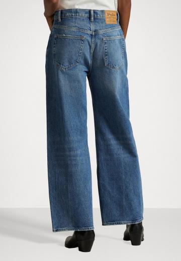 Джинсы бойфренда